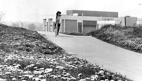 Photo memory 68 - Bicyclist on path from ES and LS