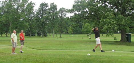 Photo: Alumni Scholarship Golf Outing